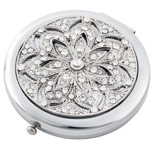 Olivia Riegel Silver Windsor Compact NEW